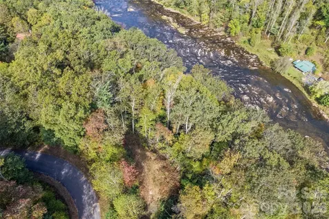16 Harleys Cove Waynesville NC 28785