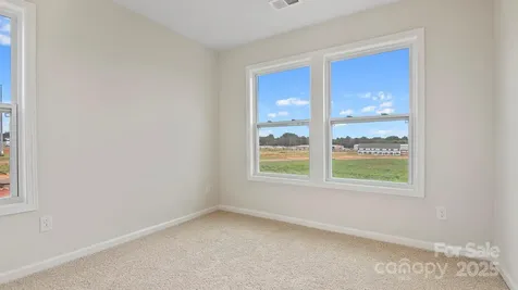 369 Creekview Road Hendersonville NC 28792