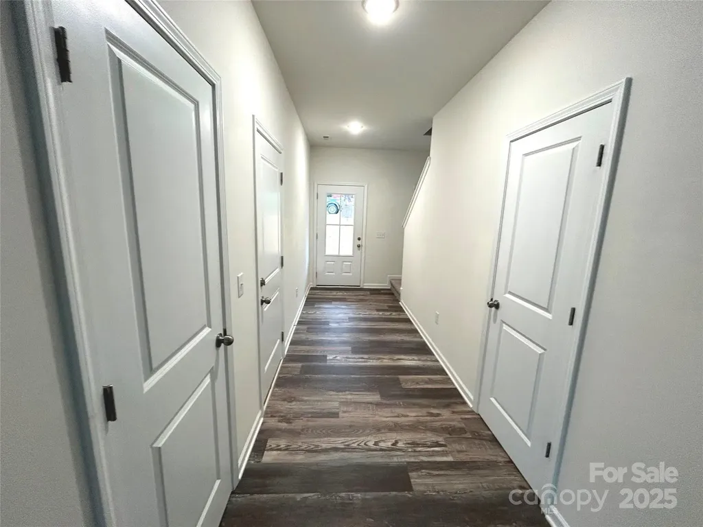 578 30th Avenue Circle NE Hickory NC 28601