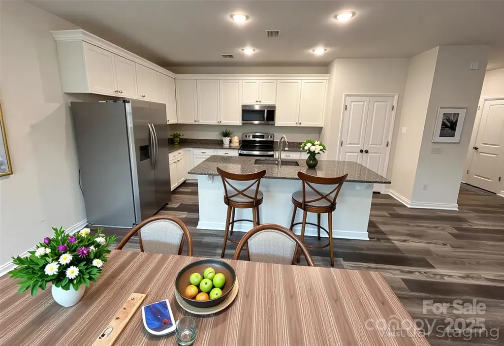 578 30th Avenue Circle NE Hickory NC 28601