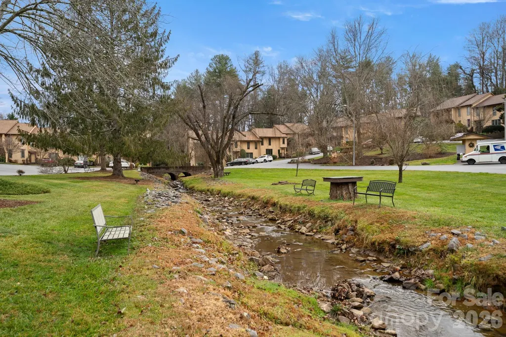 103 Pebble Creek Drive Asheville NC 28803