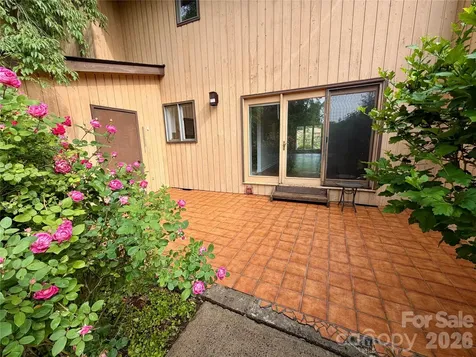103 Pebble Creek Drive Asheville NC 28803