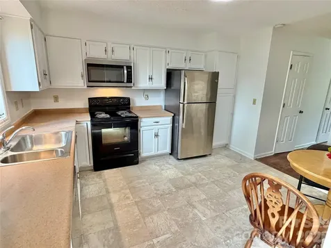 103 Pebble Creek Drive Asheville NC 28803