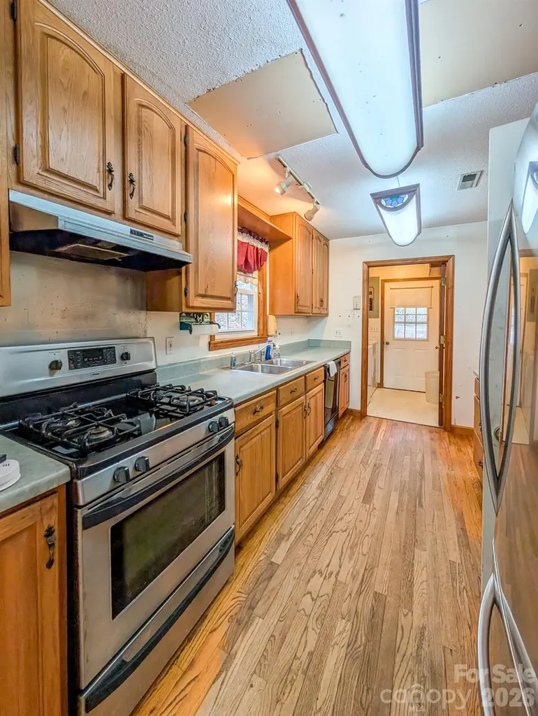 77 Griffith Branch Road Green Mountain NC 28740