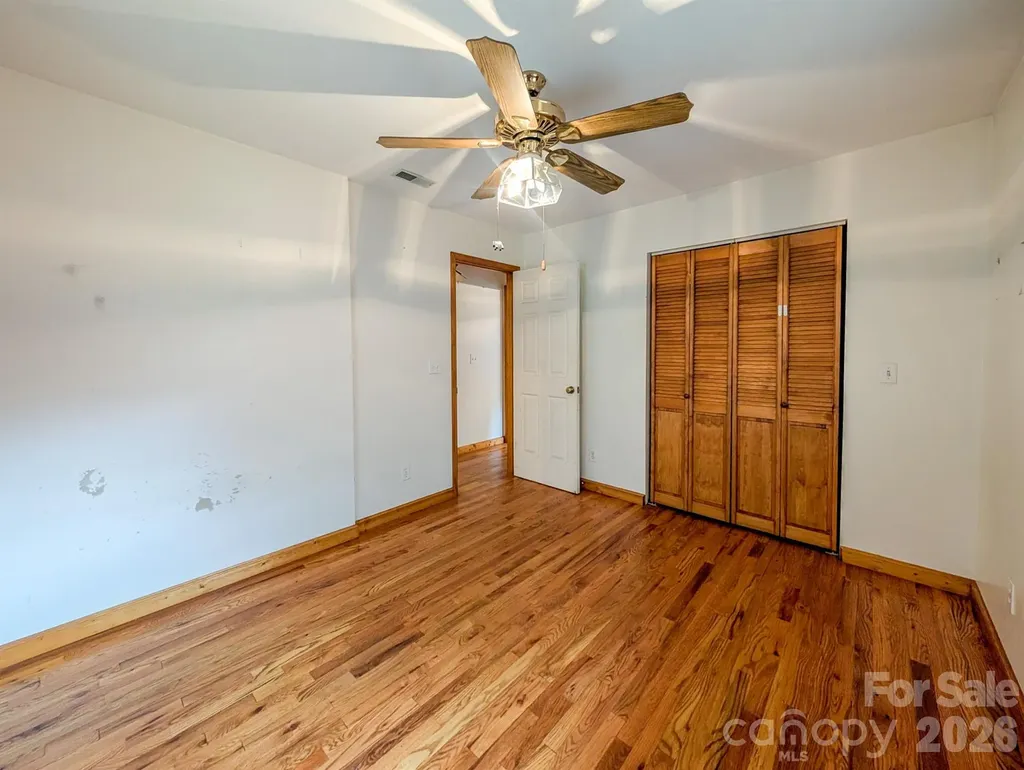 77 Griffith Branch Road Green Mountain NC 28740