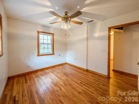77 Griffith Branch Road Green Mountain NC 28740