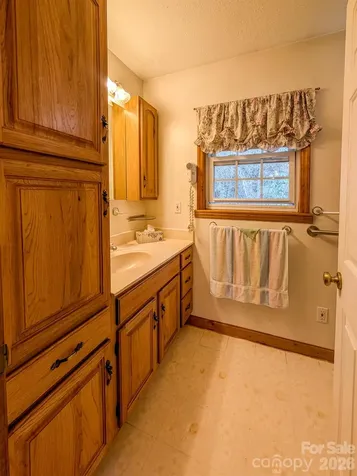 77 Griffith Branch Road Green Mountain NC 28740