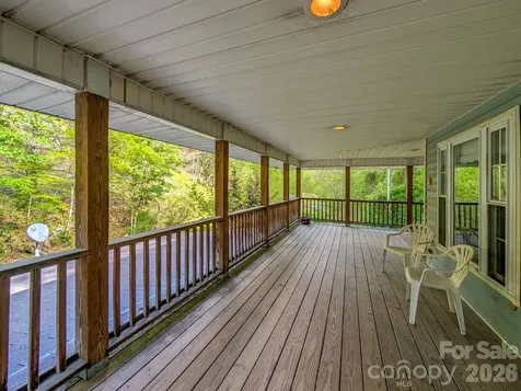 77 Griffith Branch Road Green Mountain NC 28740