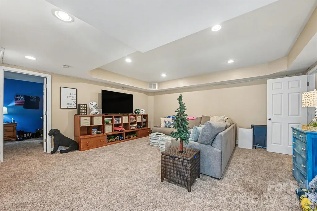 2511 Heritage Circle Statesville NC 28625