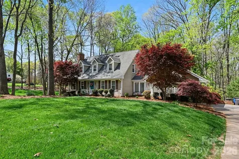 2511 Heritage Circle Statesville NC 28625