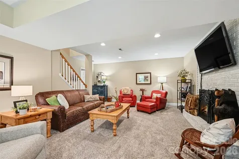 2511 Heritage Circle Statesville NC 28625