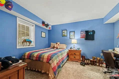 2511 Heritage Circle Statesville NC 28625