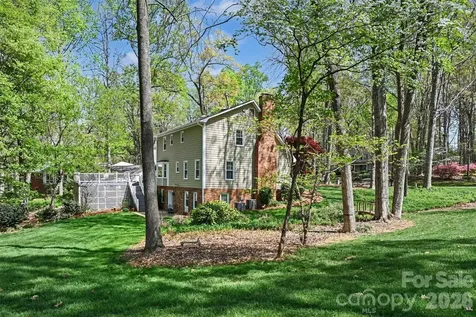 2511 Heritage Circle Statesville NC 28625