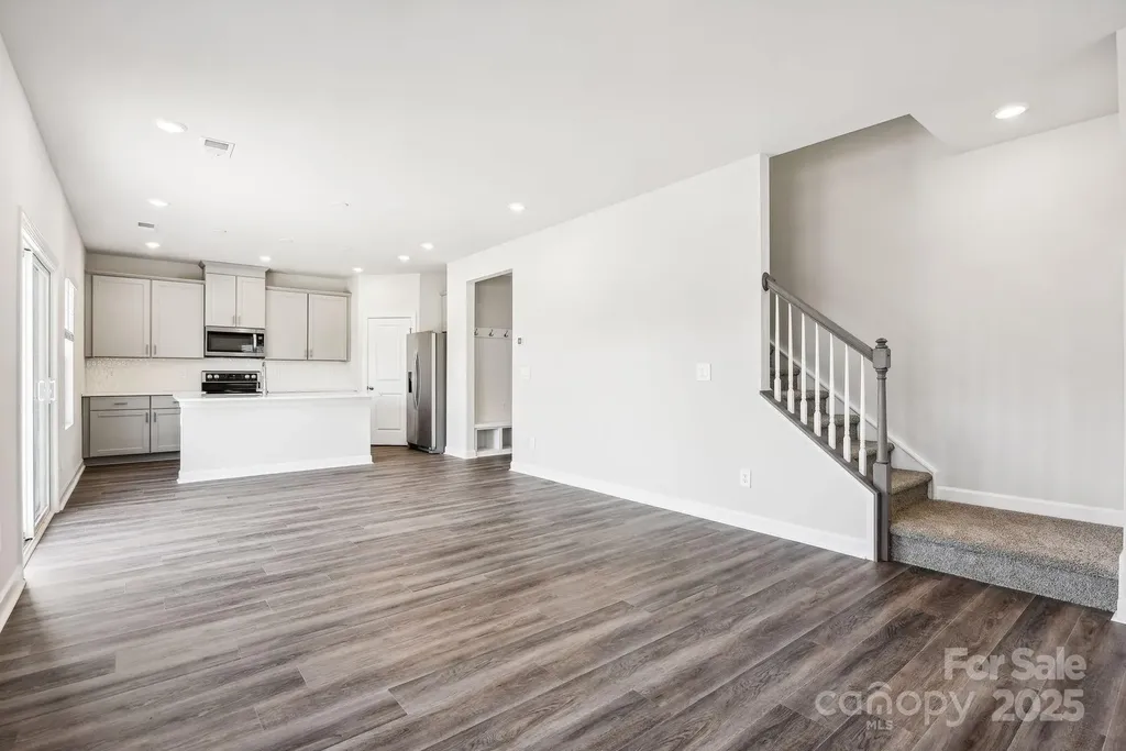2207 Silverbell Lane Stanley NC 28164