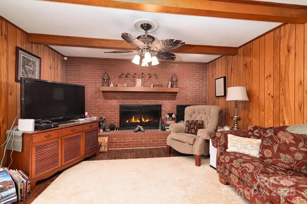 418 Woodcrest Lane Albemarle NC 28001