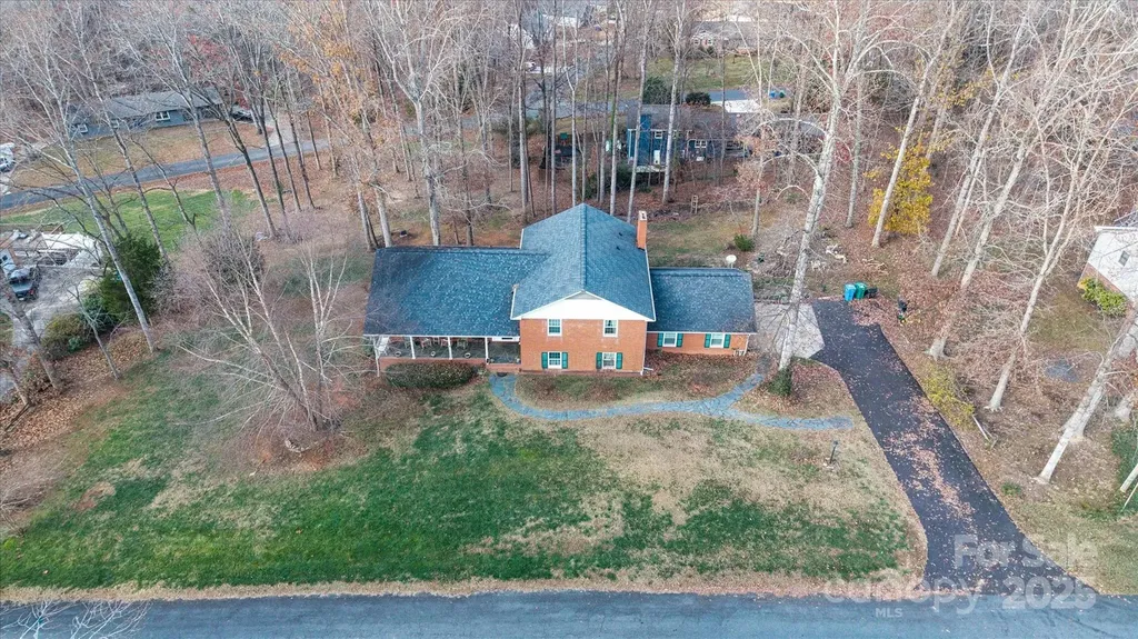 418 Woodcrest Lane Albemarle NC 28001
