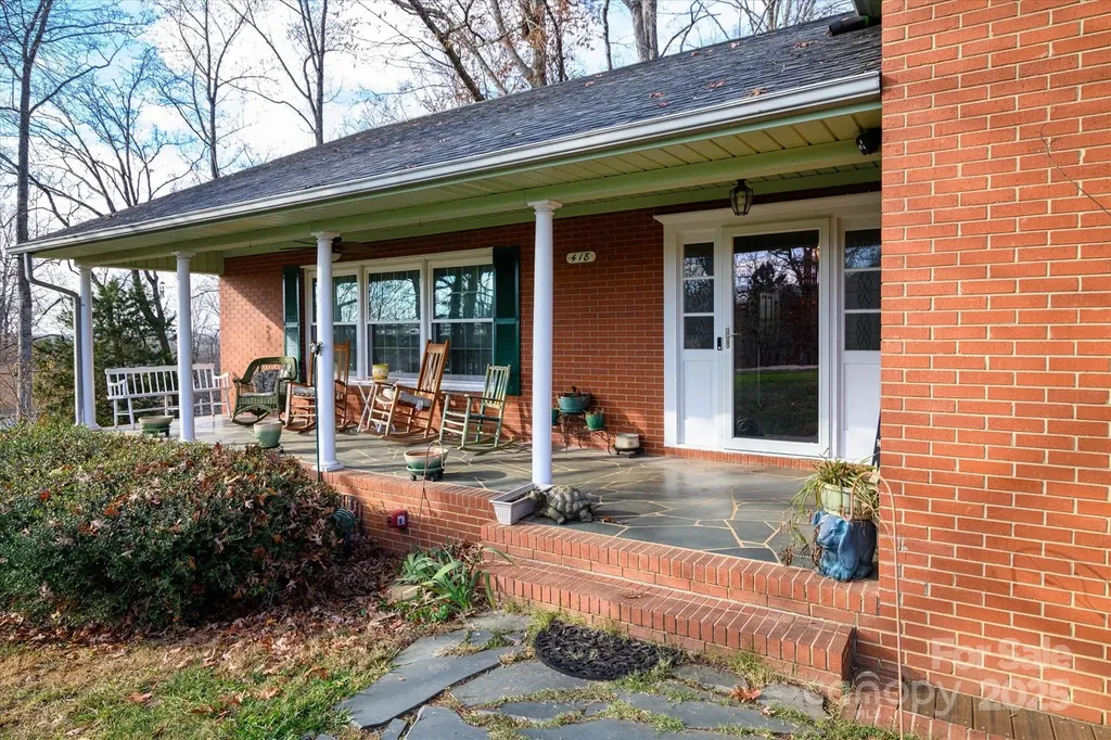 418 Woodcrest Lane Albemarle NC 28001