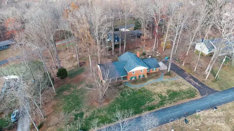 418 Woodcrest Lane Albemarle NC 28001
