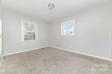 9926 Rockmeadow Drive Charlotte NC 28216