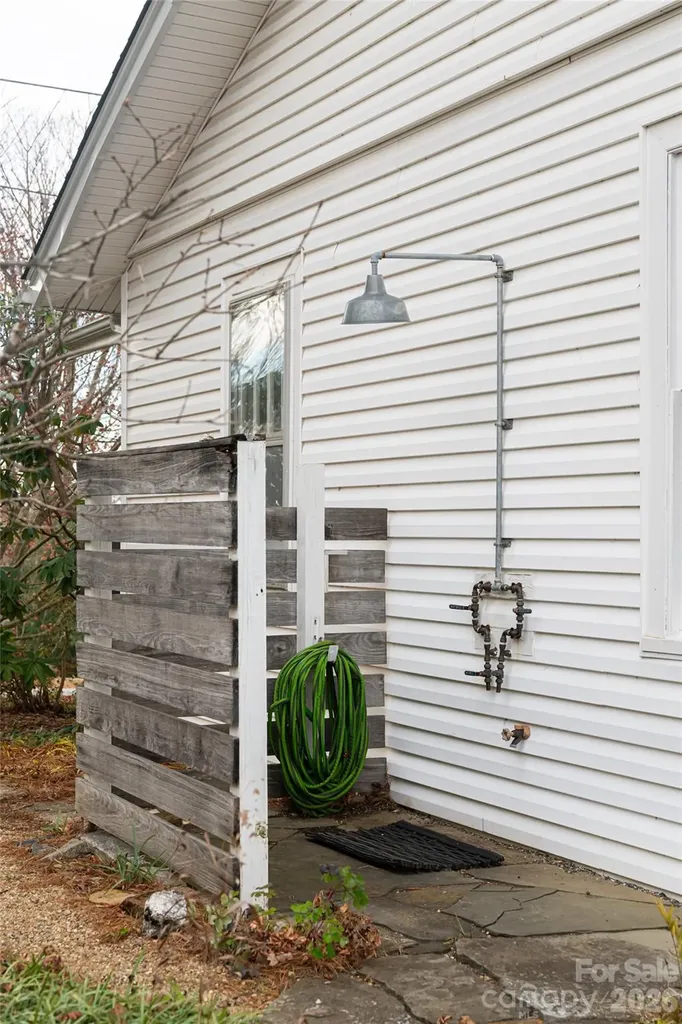 40 Jonestown Road Asheville NC 28804