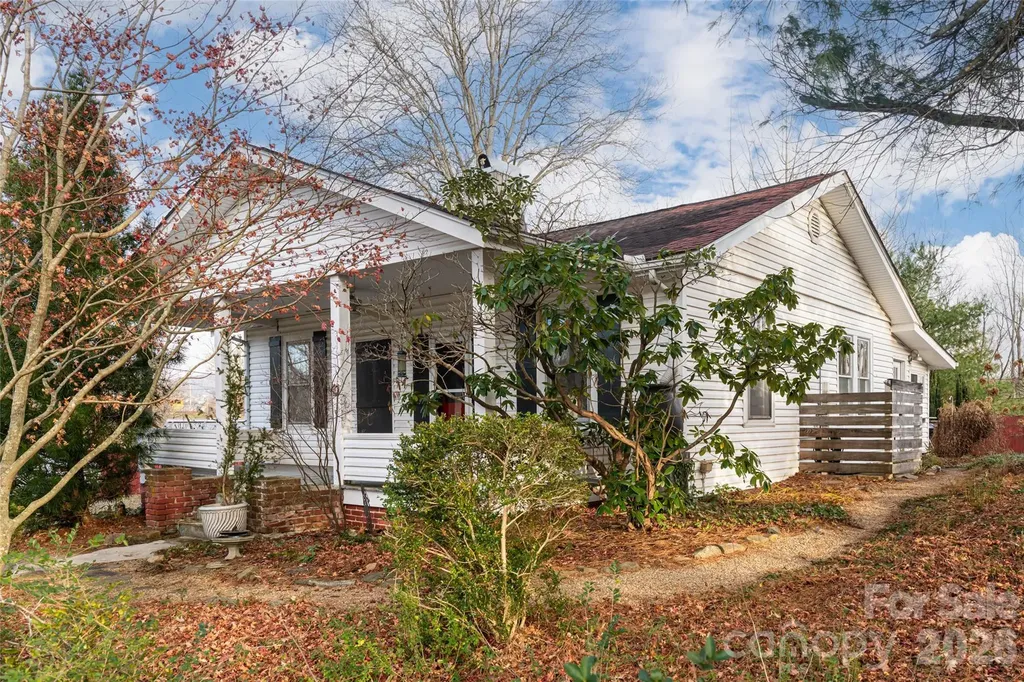 40 Jonestown Road Asheville NC 28804
