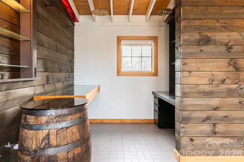 40 Jonestown Road Asheville NC 28804