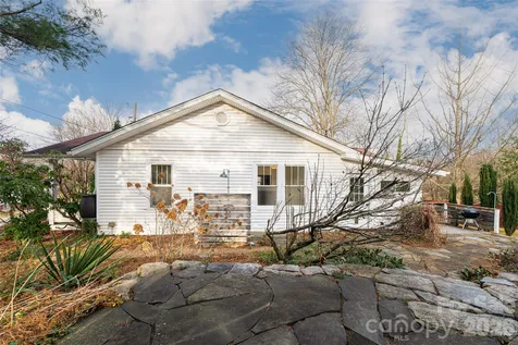 40 Jonestown Road Asheville NC 28804