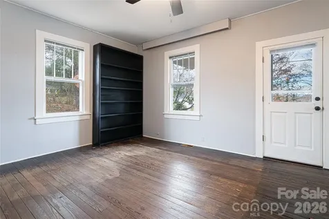 40 Jonestown Road Asheville NC 28804