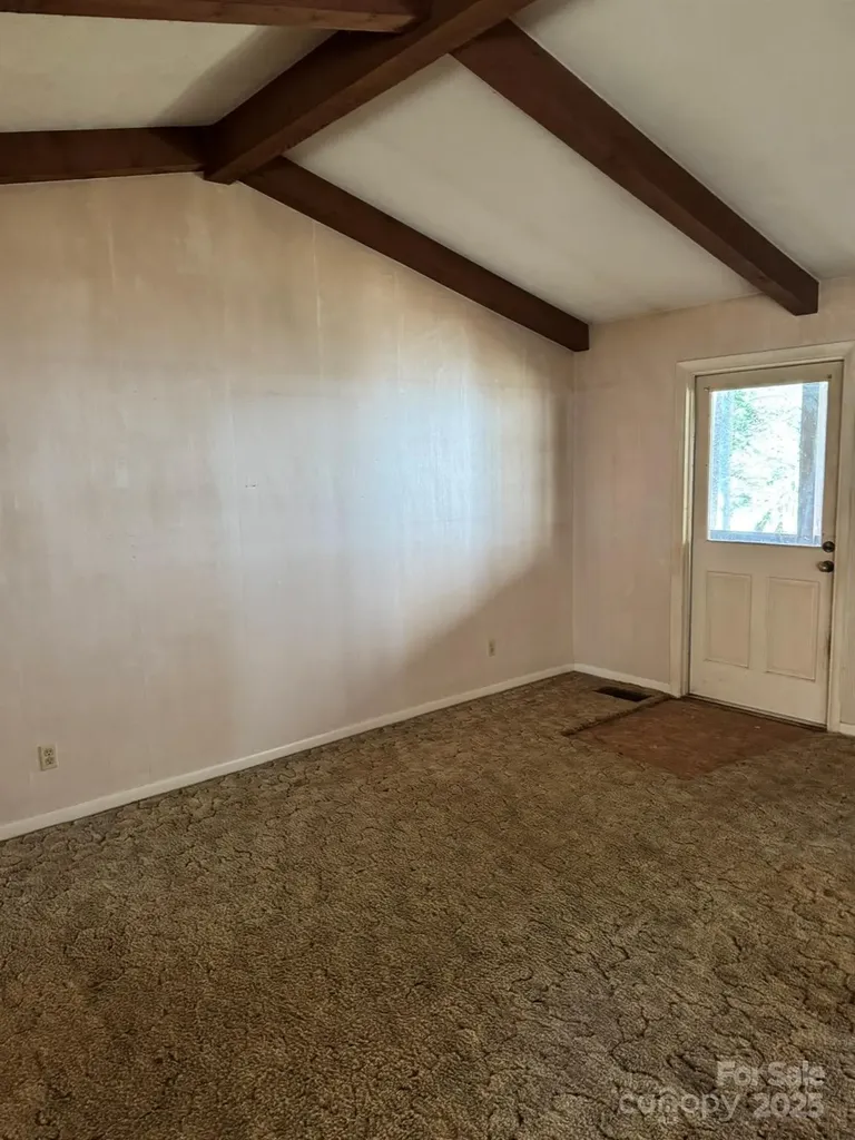 80 Larkspur Lane Cullowhee NC 28723