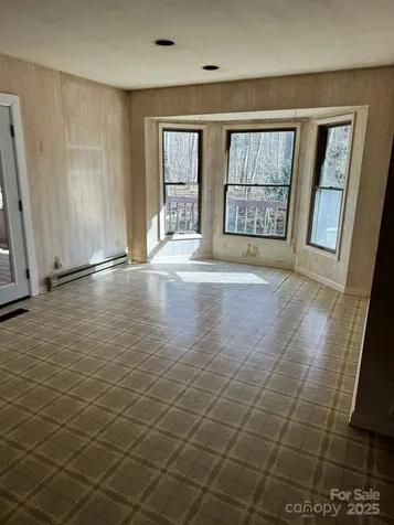 80 Larkspur Lane Cullowhee NC 28723