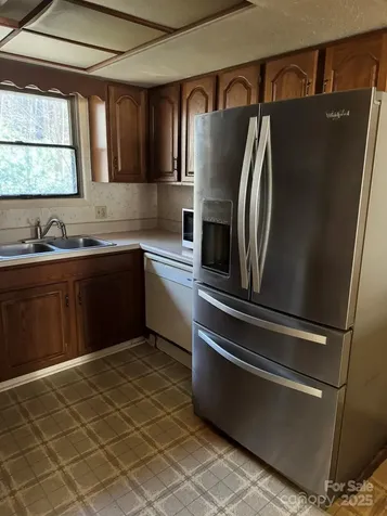 80 Larkspur Lane Cullowhee NC 28723