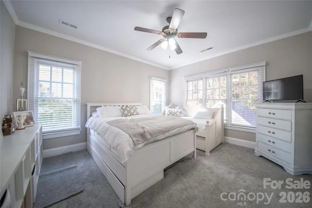 521 Lees Court Street Charlotte NC 28211