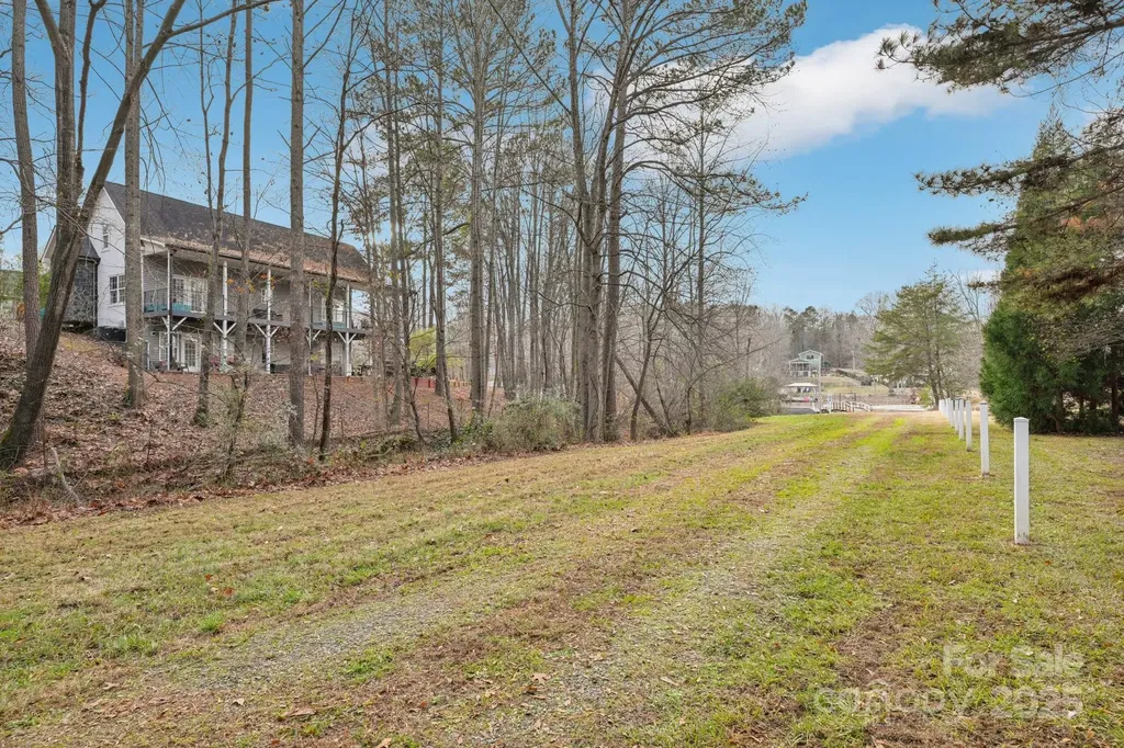 3543 Lake Bluff Drive Sherrills Ford NC 28673