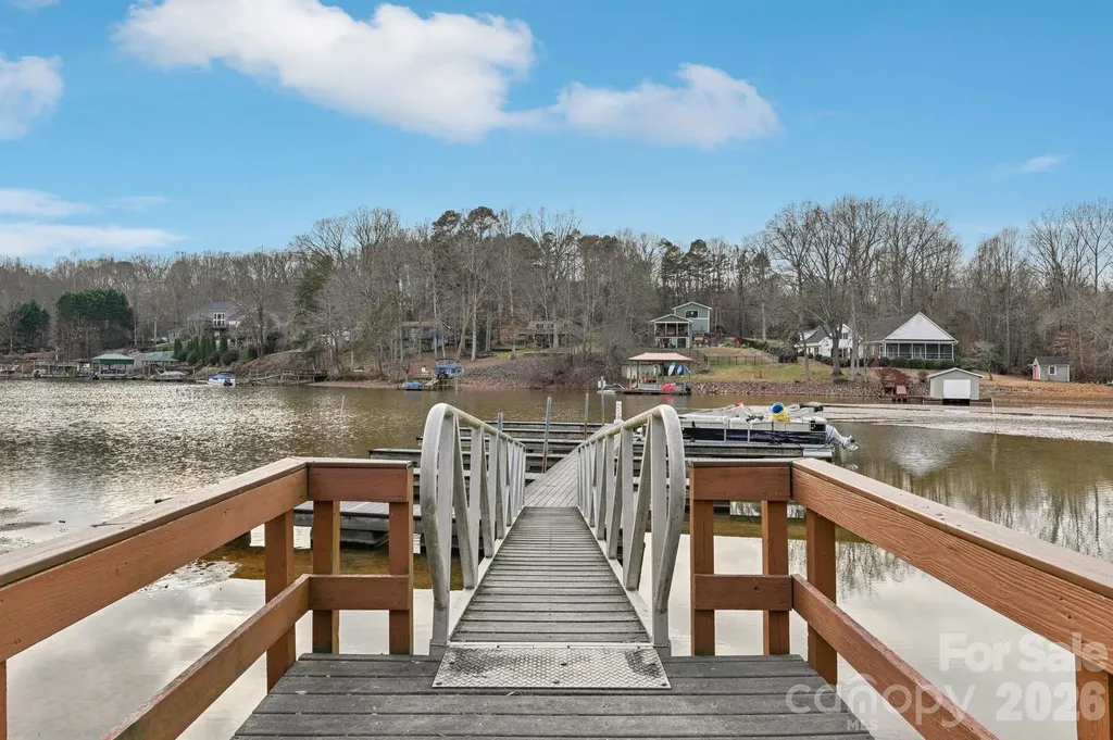 3543 Lake Bluff Drive Sherrills Ford NC 28673