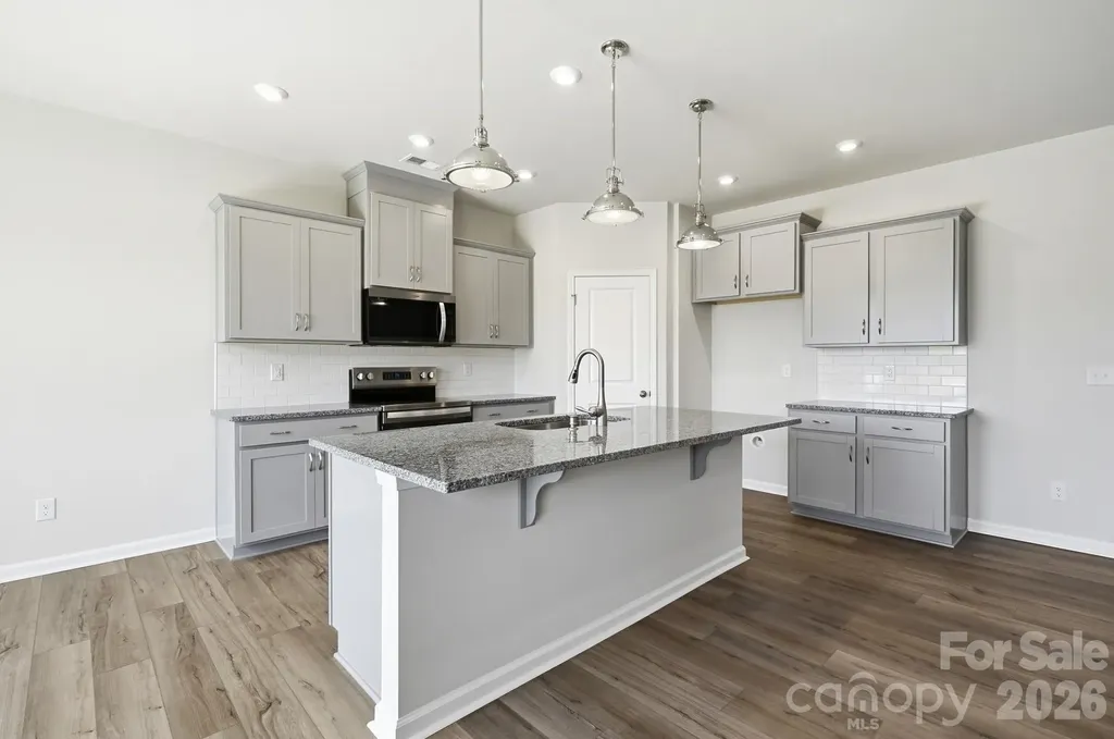 2713 Westmont Drive Gastonia NC 28052
