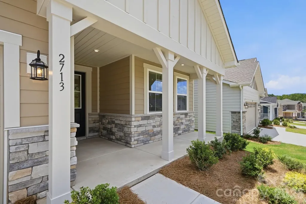 2713 Westmont Drive Gastonia NC 28052