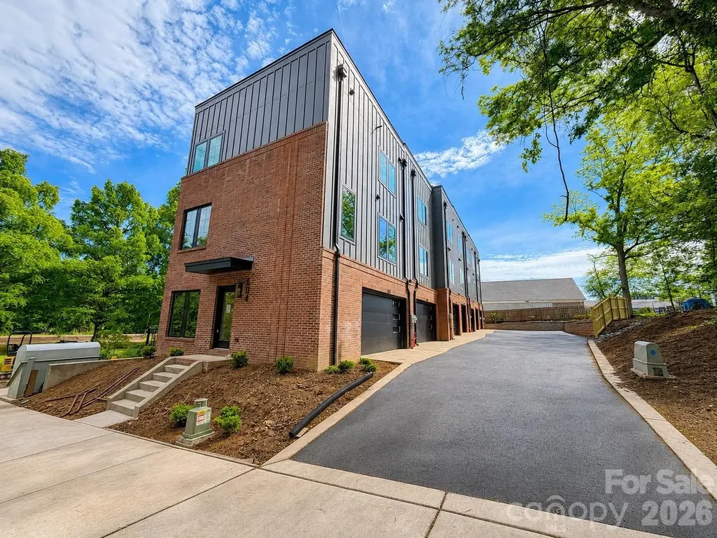 610 E 16th Street Charlotte NC 28206