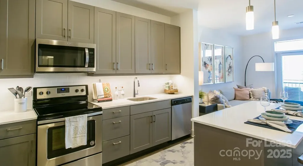 145 New Bern Street Charlotte NC 28209