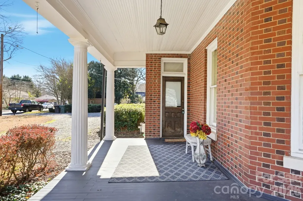 1103 W Franklin Street Monroe NC 28112