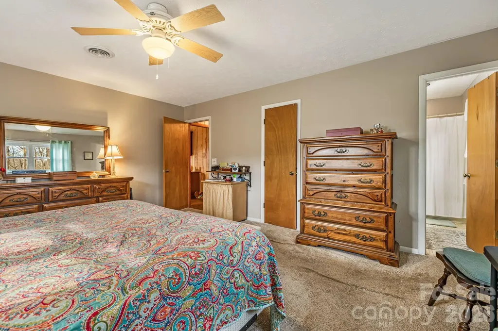 65 Roy Lane Black Mountain NC 28711