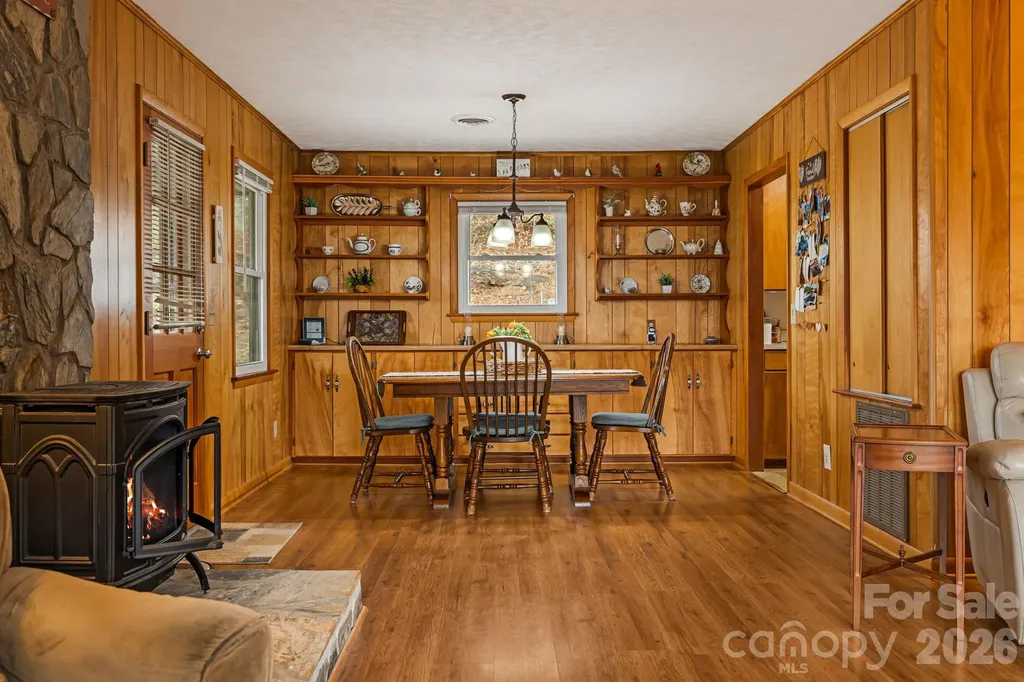65 Roy Lane Black Mountain NC 28711