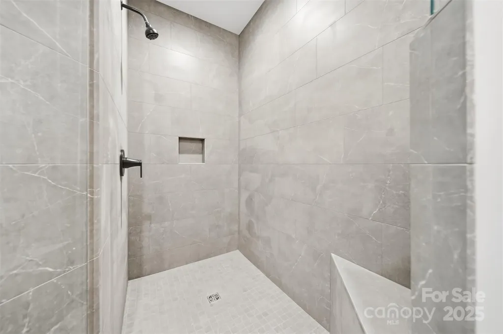 835A Wynnshire Drive Hickory NC 28601