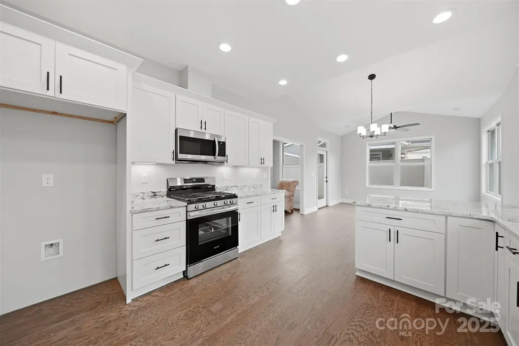 835A Wynnshire Drive Hickory NC 28601