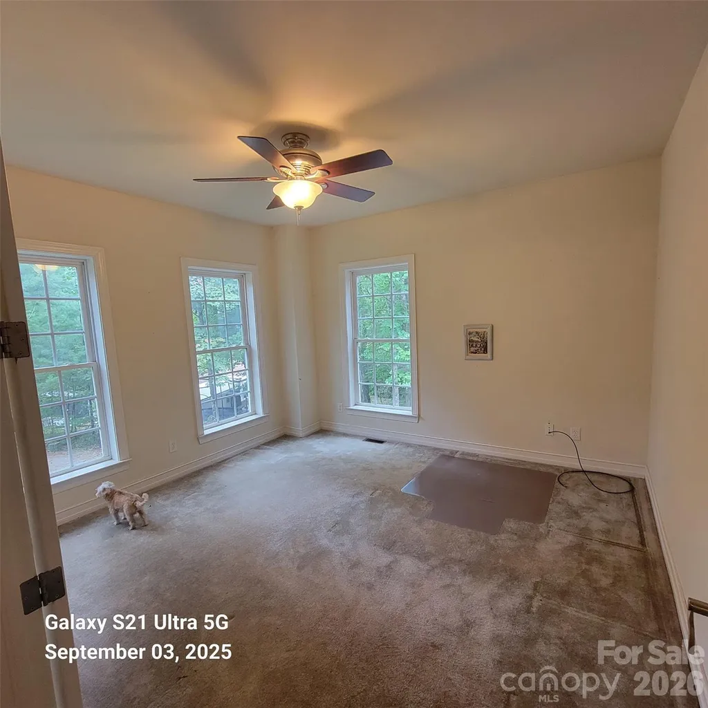 31 Reeds Creek Road Fairview NC 28730