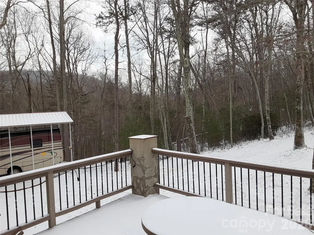 31 Reeds Creek Road Fairview NC 28730