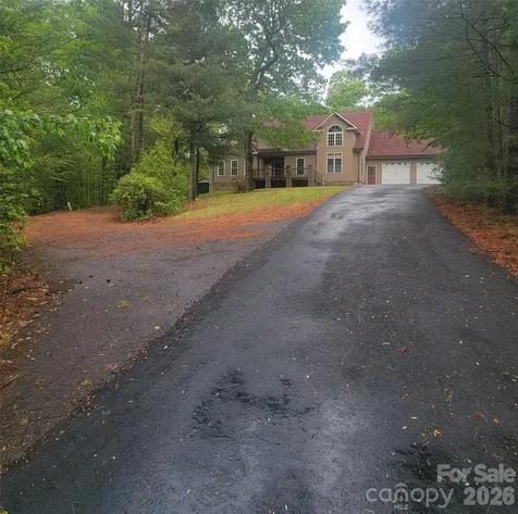 31 Reeds Creek Road Fairview NC 28730