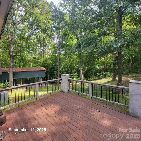 31 Reeds Creek Road Fairview NC 28730