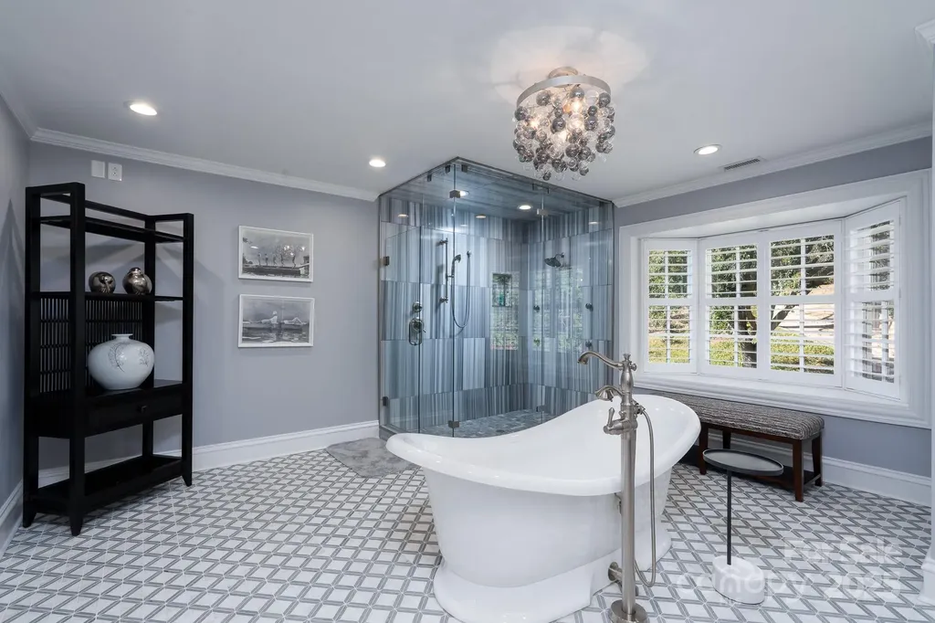 444 Glenbrook Springs New London NC 28127