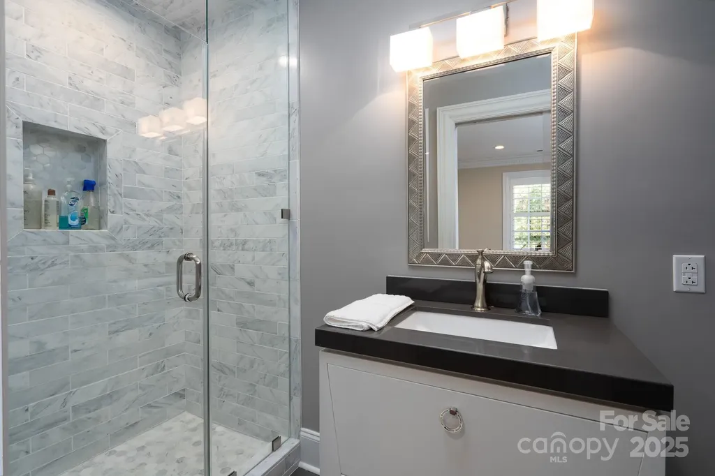 444 Glenbrook Springs New London NC 28127
