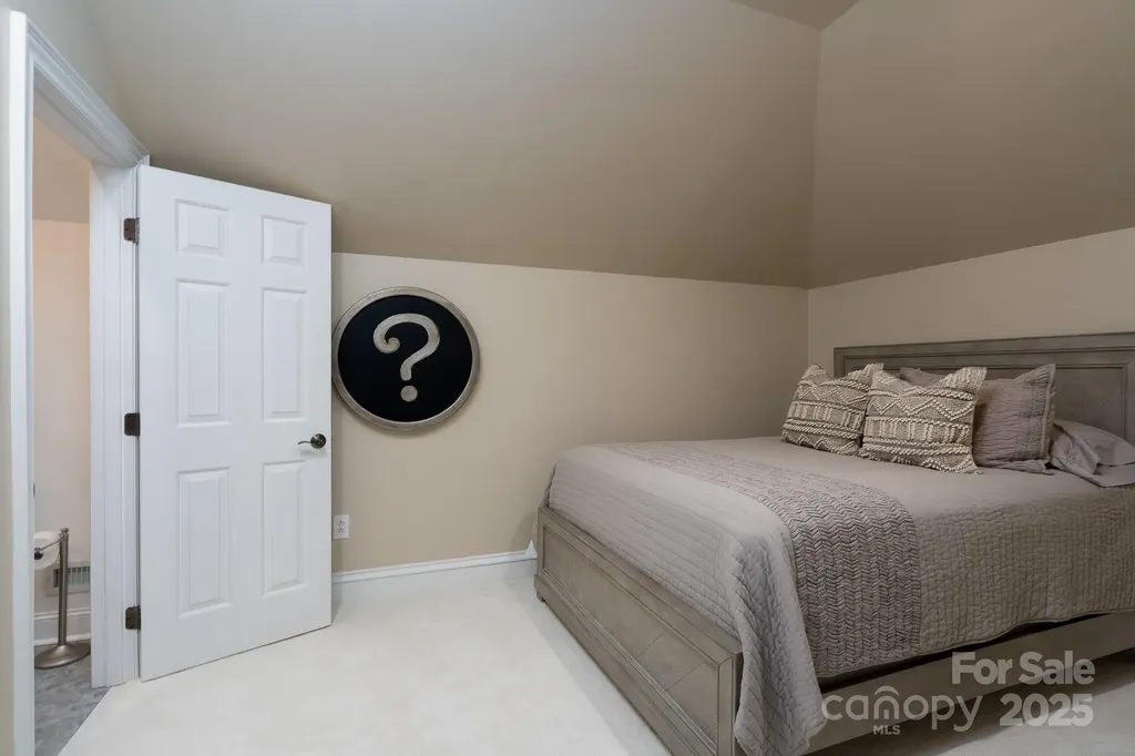 444 Glenbrook Springs New London NC 28127